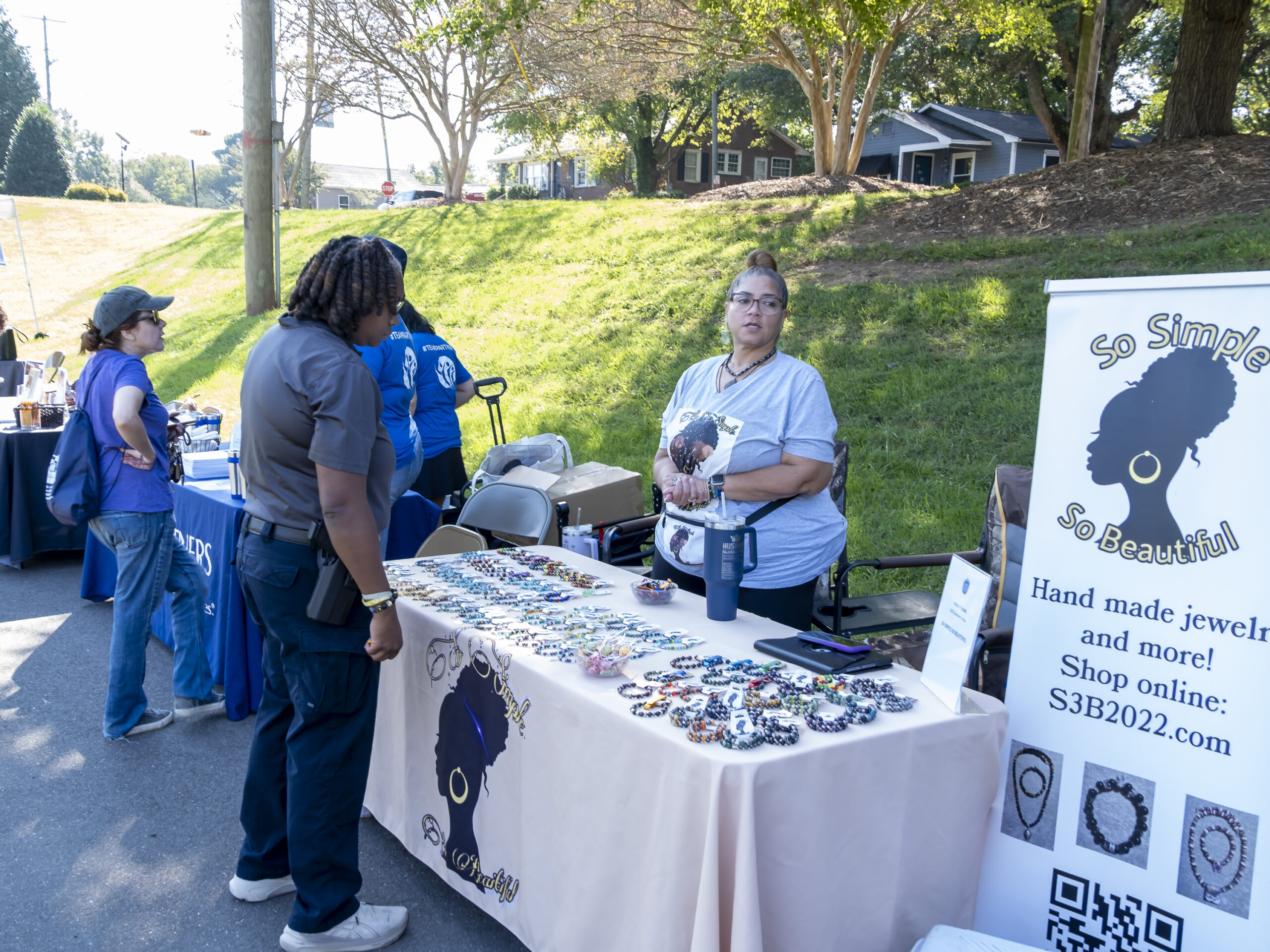 Attendees supporting recovery awareness event